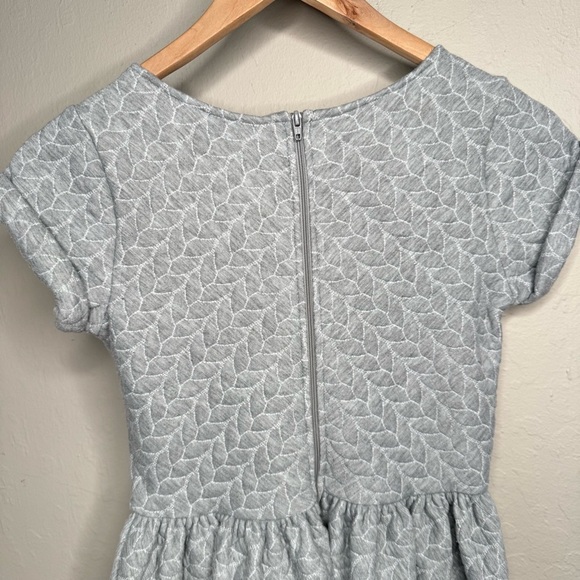 SPLENDID Cotton Textured Knit Dress Grey Scoop Neck Cap Sleeve Quilted Girls 12 - Picture 14 of 16